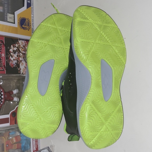 Currys - Picture 2 of 3